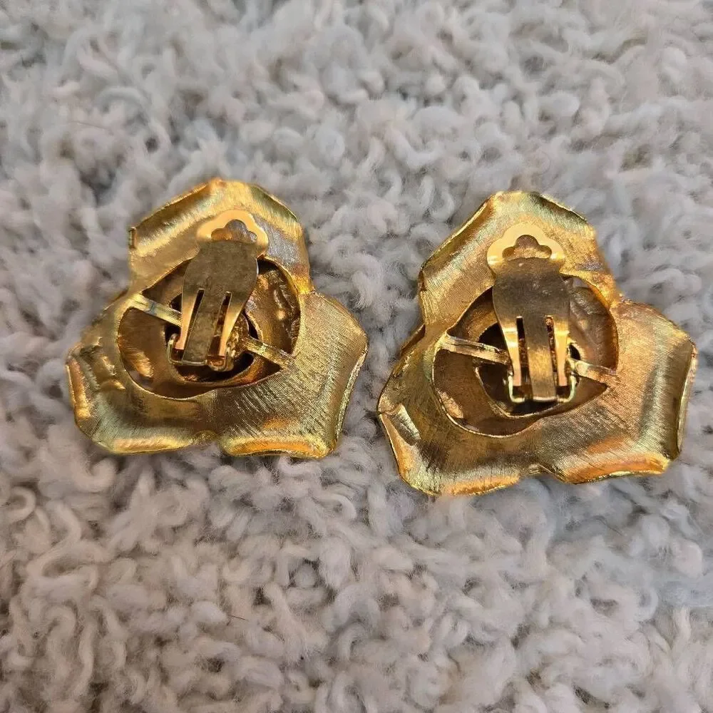 Vintage Rose & Pearl Flower Clip Earrings Large